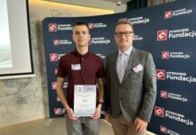 Uczeń RCEZ w Nisku Karol Sawicki zdobywcą stypendium Fundacji Inter Cars!