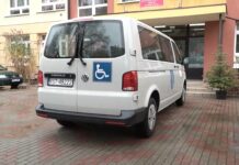 Nowy bus dla Zespołu Szkół Nr 6 Specjalnych