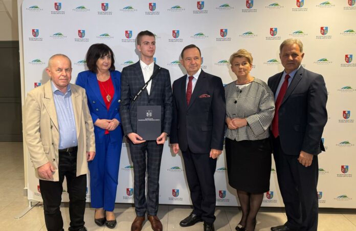 Zdjęcie WhatsApp 2024-10-31 o 12.27.21_f837c631