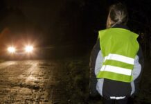 Pamiętajmy o odblaskach ! zadbajmy o swoją widoczność na drodze