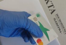 Płacił za swoje zakupy cudzą kartą płatniczą