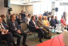 Debata o zbrojeniówce