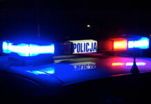 Policjanci wyjaśniają okoliczności tragicznego wypadku w Kurzynie