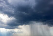 Ostrzeżenie przed silnym deszczem z burzami oraz wzrostami poziomu wody