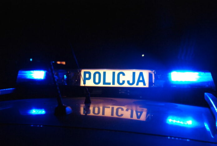 policja-745x500