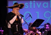 Jedyny taki wieczór z harmonijką w roli głównej