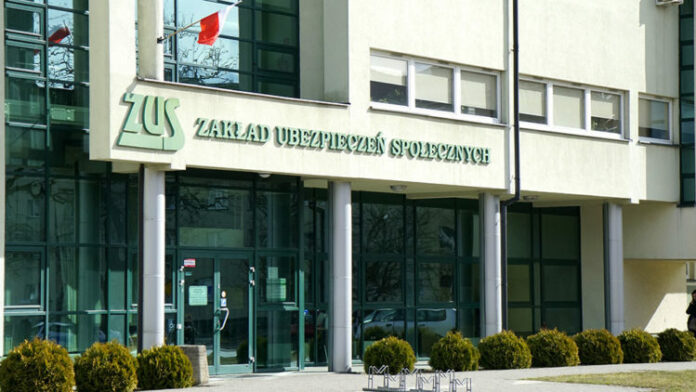 ZUS_1074-1-750x422