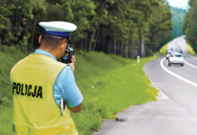 Bezpieczny długi weekend sierpniowy – zwolnij, zanim będzie za późno!