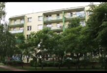 Dziecko spadło z IV piętra