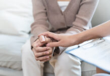 Potrzebujesz pomocy psychologicznej lub psychiatrycznej? Skorzystaj z bezpłatnego wsparcia