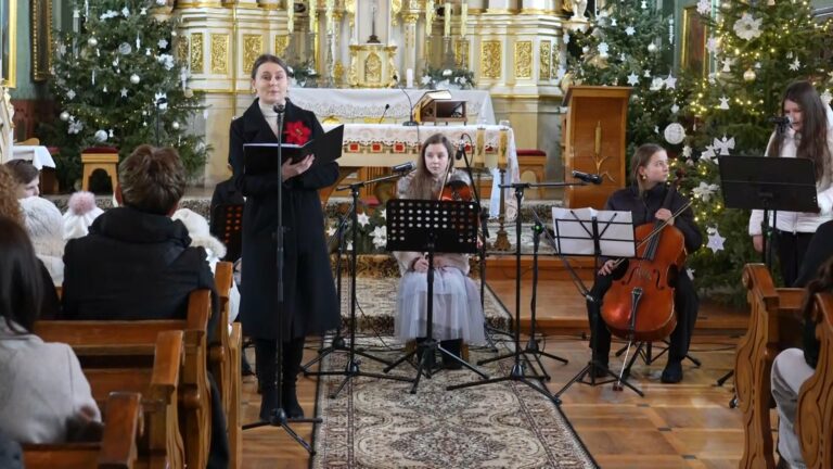 „Gdy rodzi się nowy czas” – koncert w Ulanowie pełen muzyki i tradycji