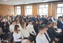 Maturzyści 2026 – Czas Pożegnań i Nowych Wyzwań w Niżańskim RCEZ